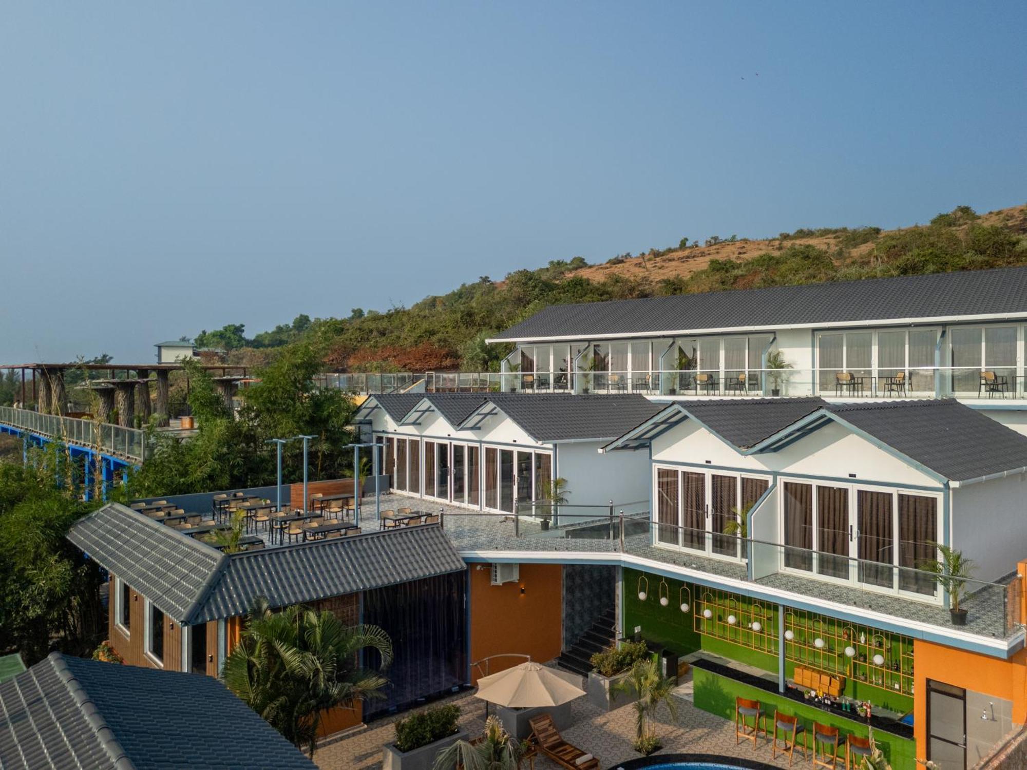 The Hosteller Goa, Mandrem Esterno foto