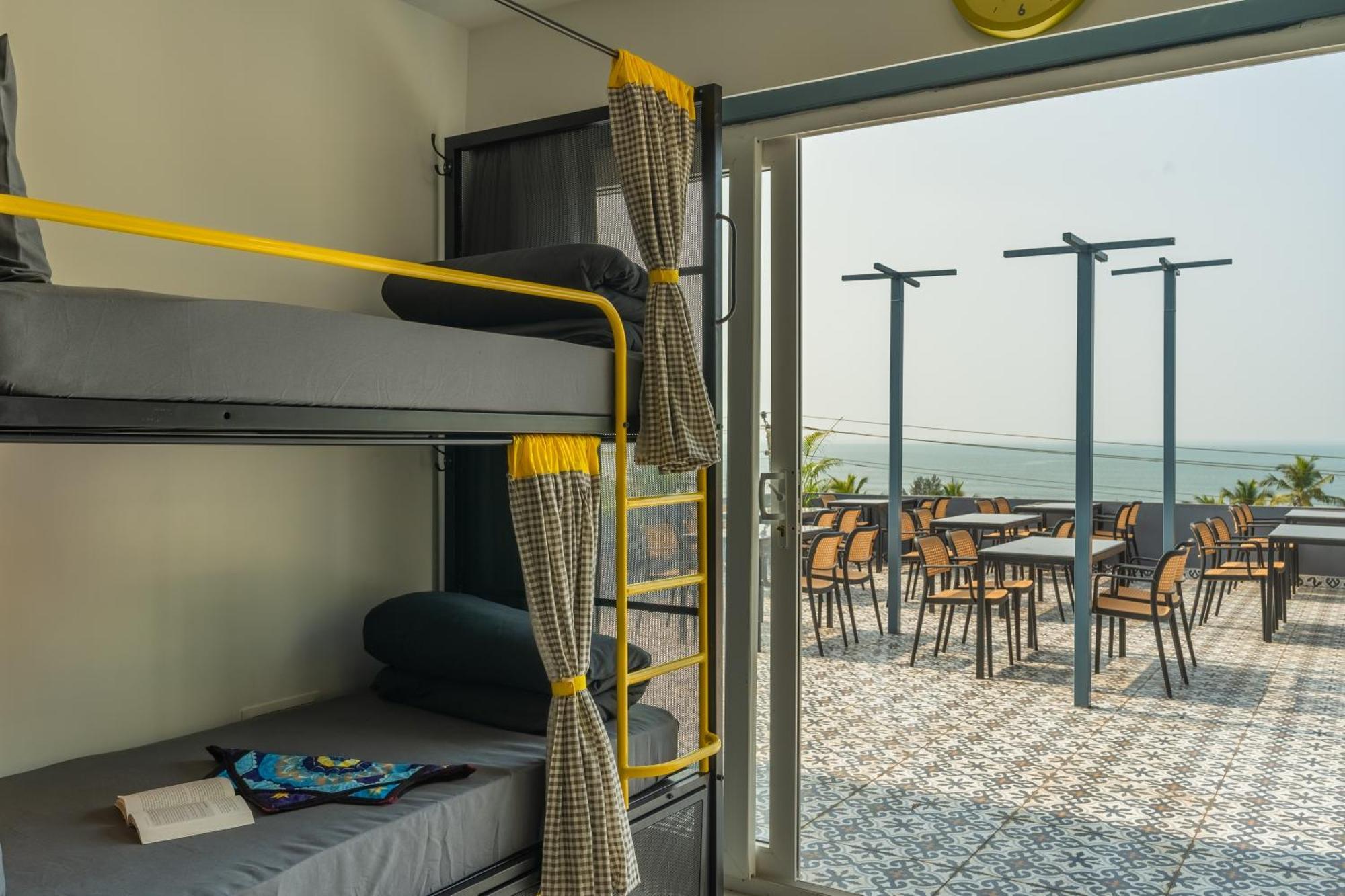 The Hosteller Goa, Mandrem Camera foto