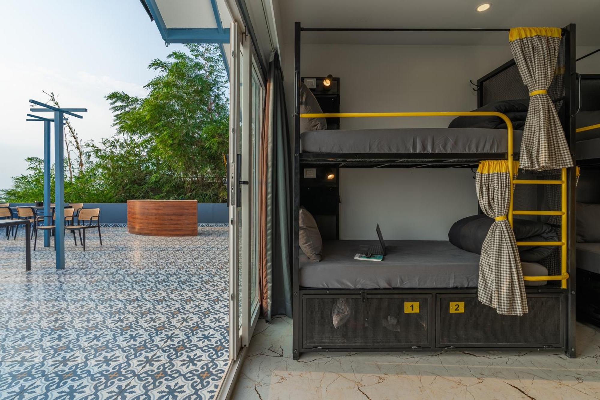 The Hosteller Goa, Mandrem Esterno foto