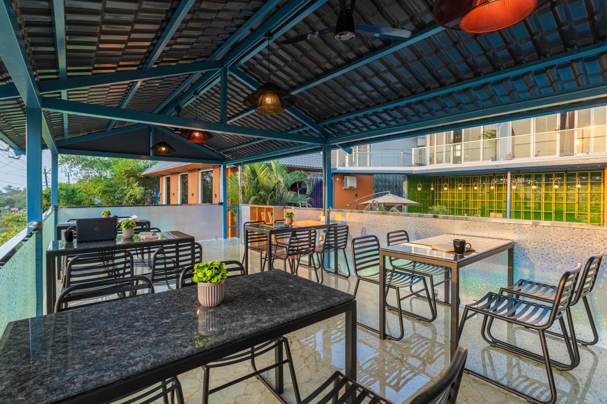 The Hosteller Goa, Mandrem Esterno foto