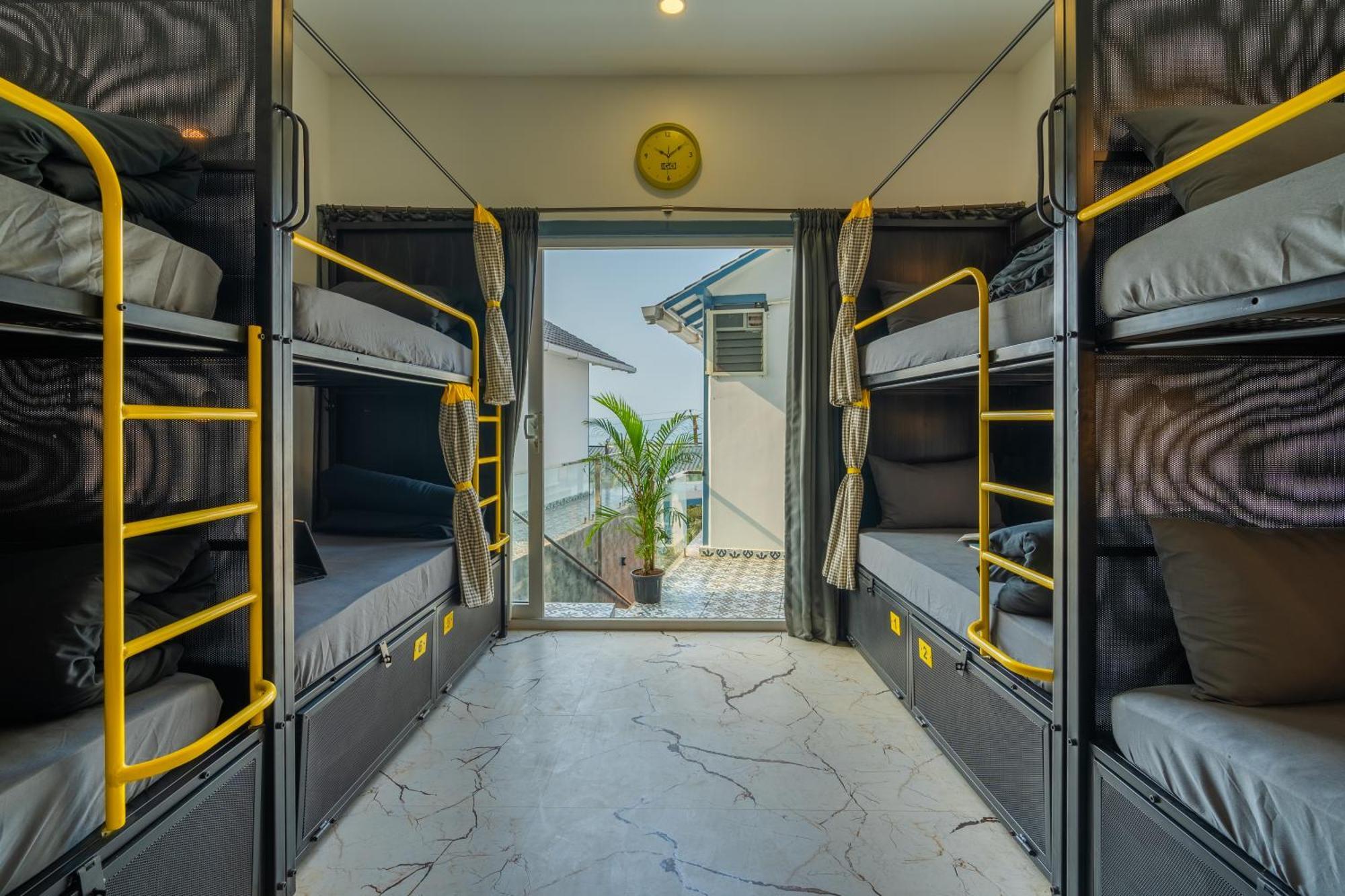 The Hosteller Goa, Mandrem Esterno foto